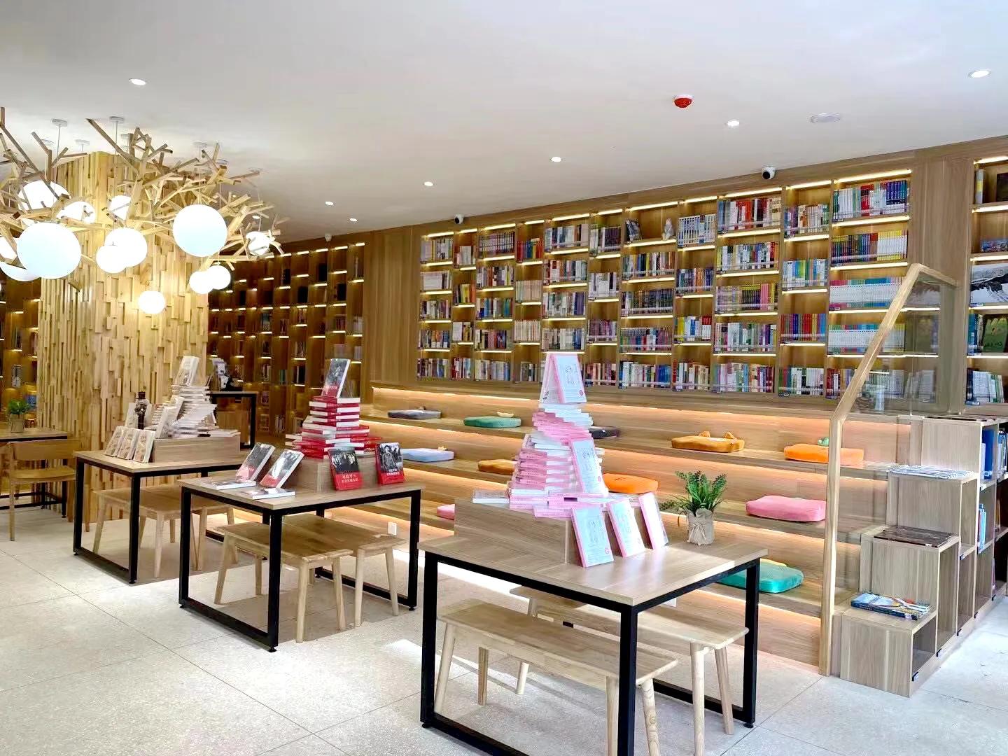 世界读书日公众号小学,世界读书日小学生读书会分享