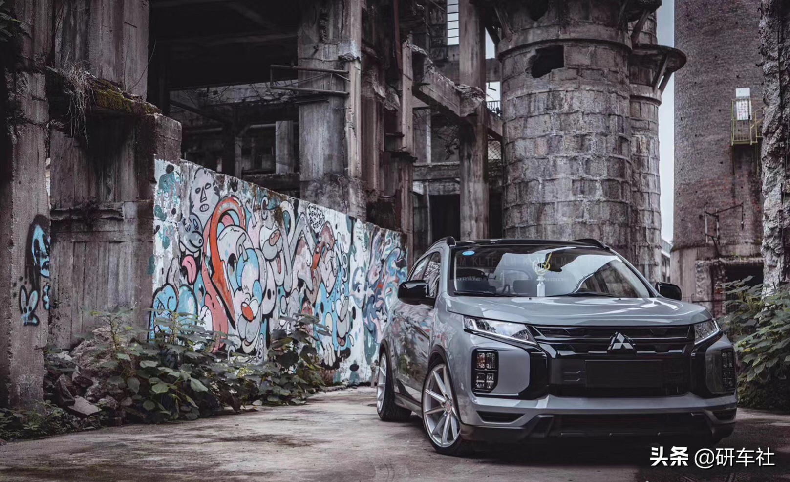 三菱最帅的一张照片,三菱哪一款最帅