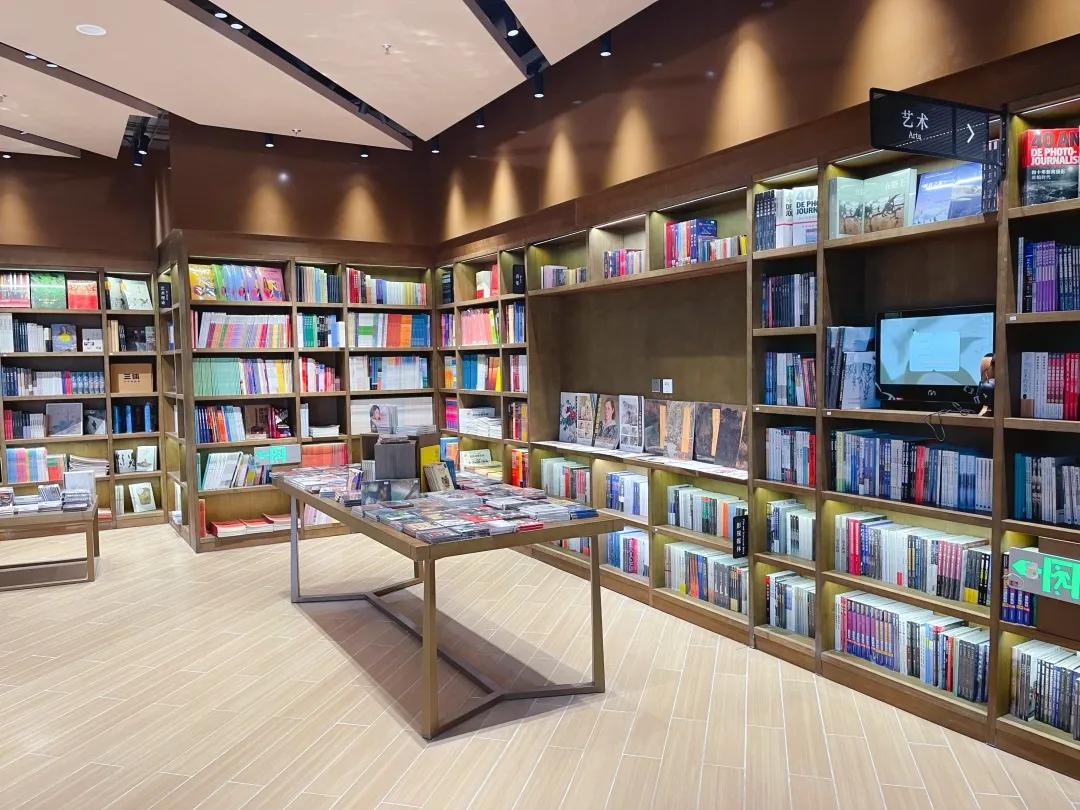 “书香鼓楼”地标，凤凰于飞，华丽转身