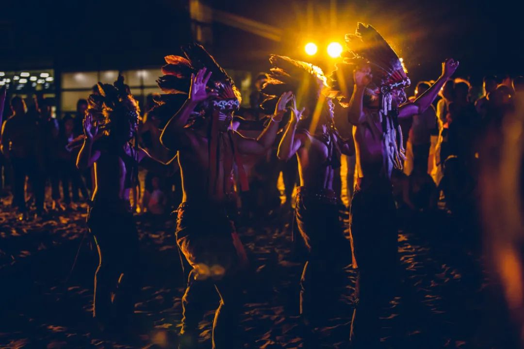 驾驶长安UNI-K从榆林启程一路北上鄂尔多斯观茫茫大漠