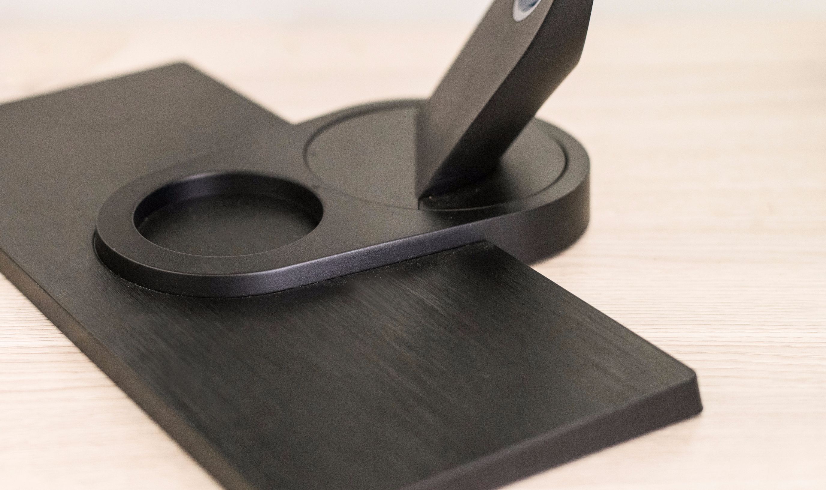 没有灯光的墙面,没有灯光没有灵魂