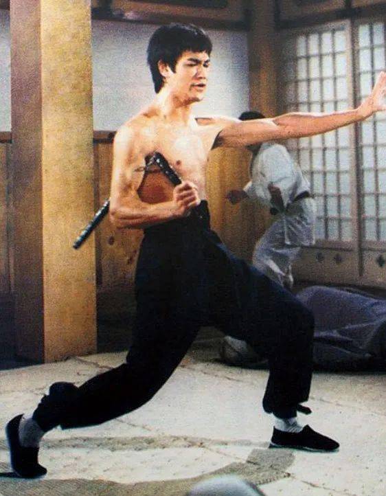 功夫之王李小龙歌曲,功夫之王李小龙死亡之谜