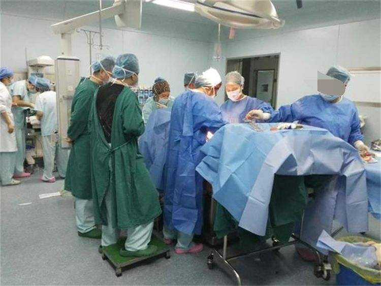 两岁宝宝喂饭被喂出什么病,两岁宝宝胃反流怎么办