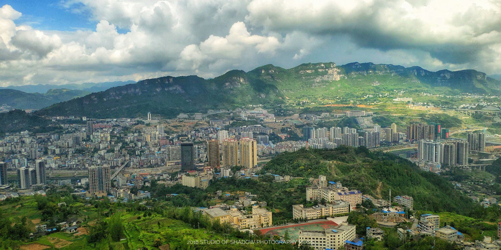 思南和德江，谁才是黔东北的中心城市？思南的地理位置不可取代