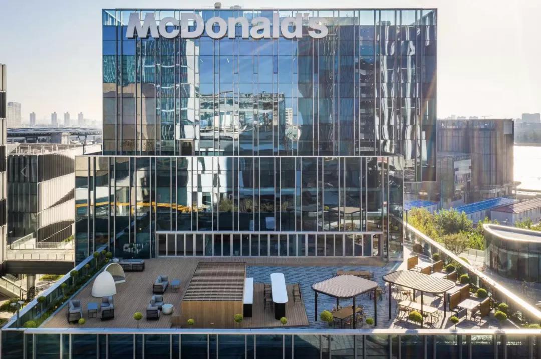 麦当劳发展空间,麦当劳中国总部大楼照片