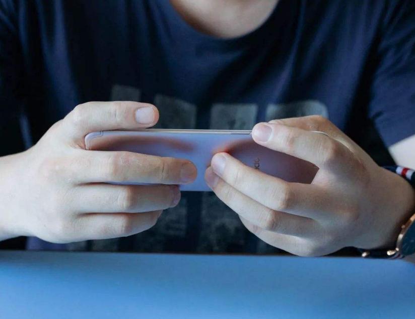 不良网站骗钱,不良网站有多害人