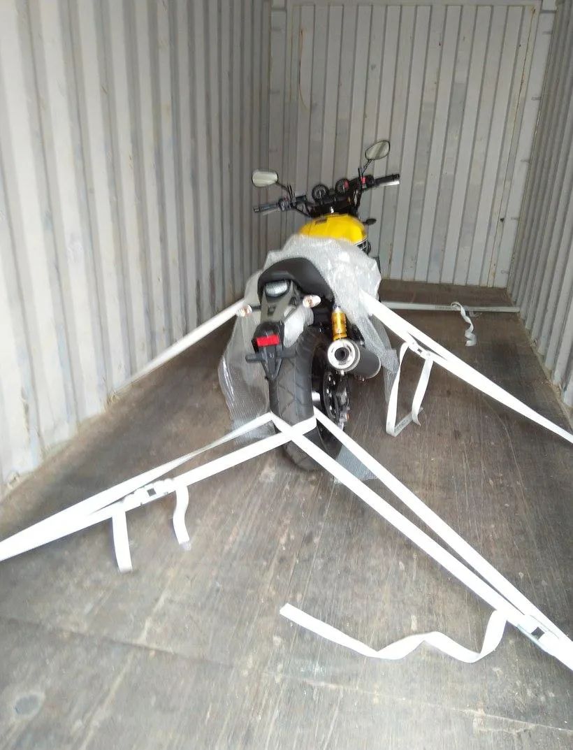 2020款顶配电喷雅马哈xjr1300,本田cb1300雅马哈xjr1300