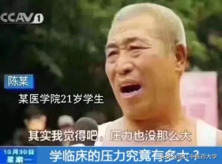 用中药包泡脚对身体有什么好处,艾草中药包泡脚对身体有什么好处