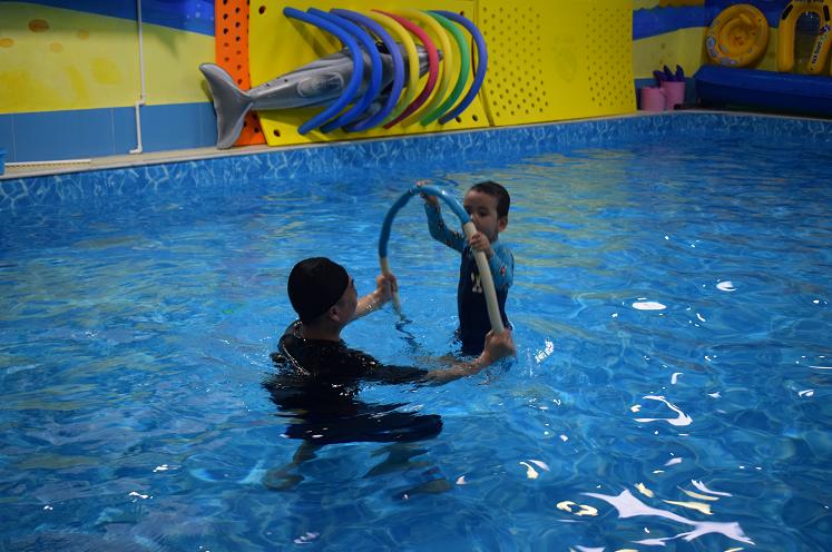 水育早教游泳小知识,水育早教与传统游泳教学的区别