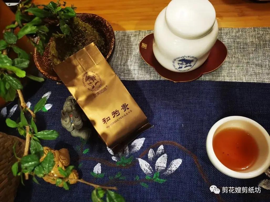 “剪花”茶装：两大“非遗”的相遇