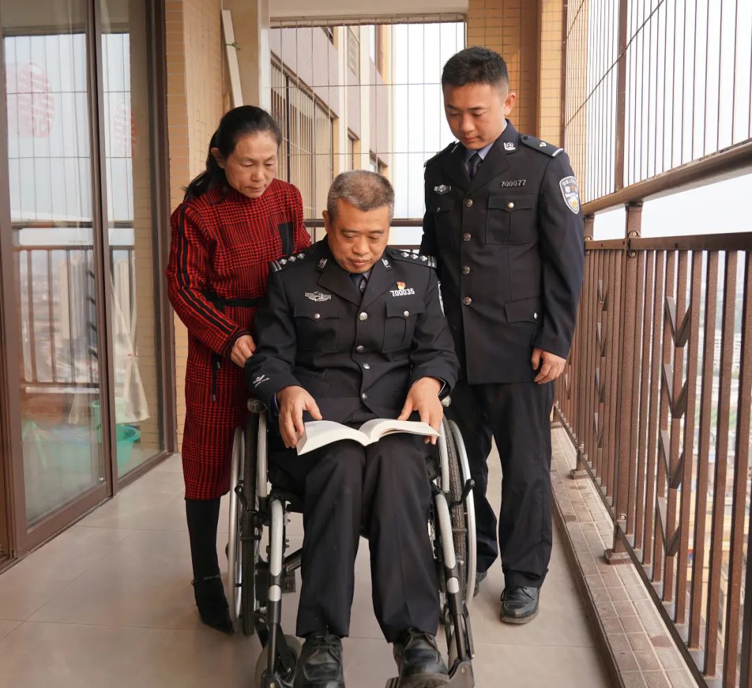 好警嫂何兰玲完整版,好警嫂何兰玲视频