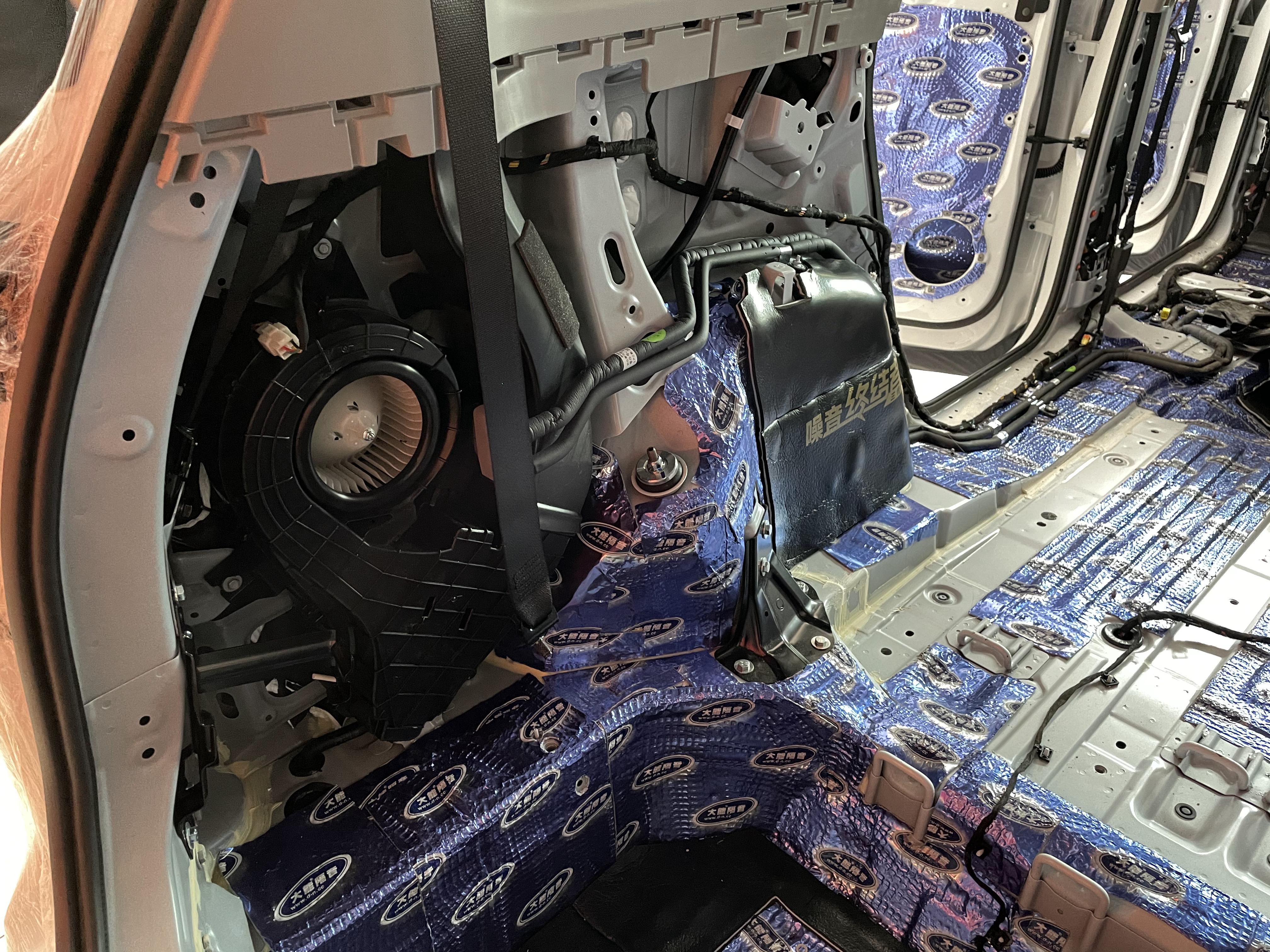 五菱凯捷门缝隔音,新家不隔音