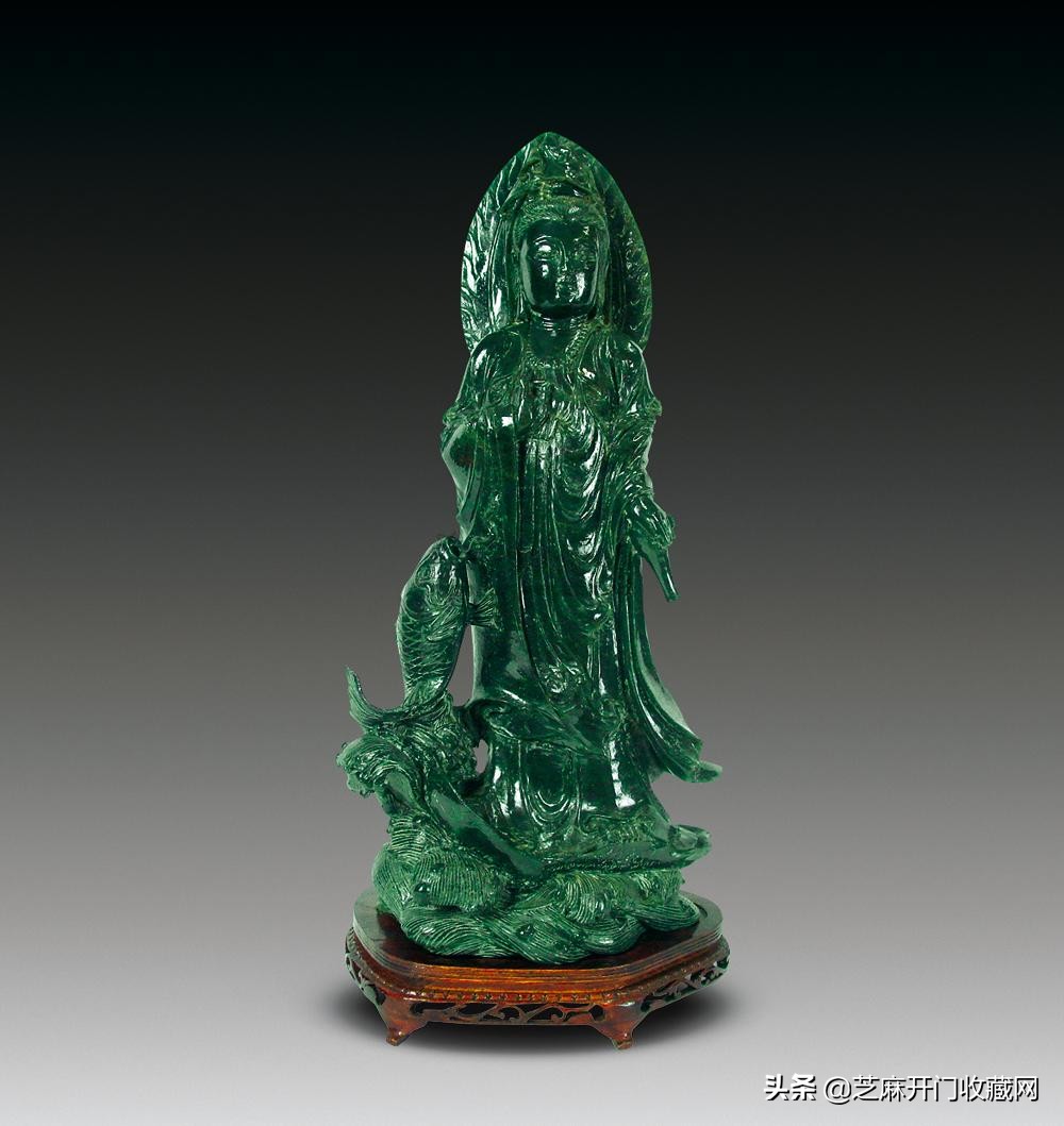 俄料碧玉与和田碧玉的区别,俄料碧玉和田玉属于什么档次