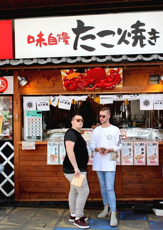 日本大阪藏在小巷的美食,正宗日本章鱼烧旅游图片