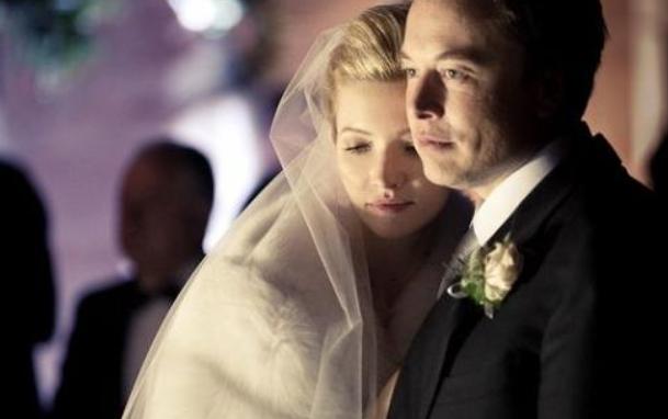 “失控特斯拉”背后富豪：身价千亿、逃兵役、泡女明星、有6个娃