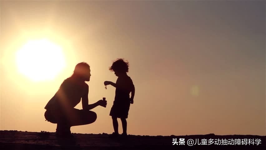 孩子得了抽动障碍应该如何治疗,有抽动障碍的孩子如何自愈