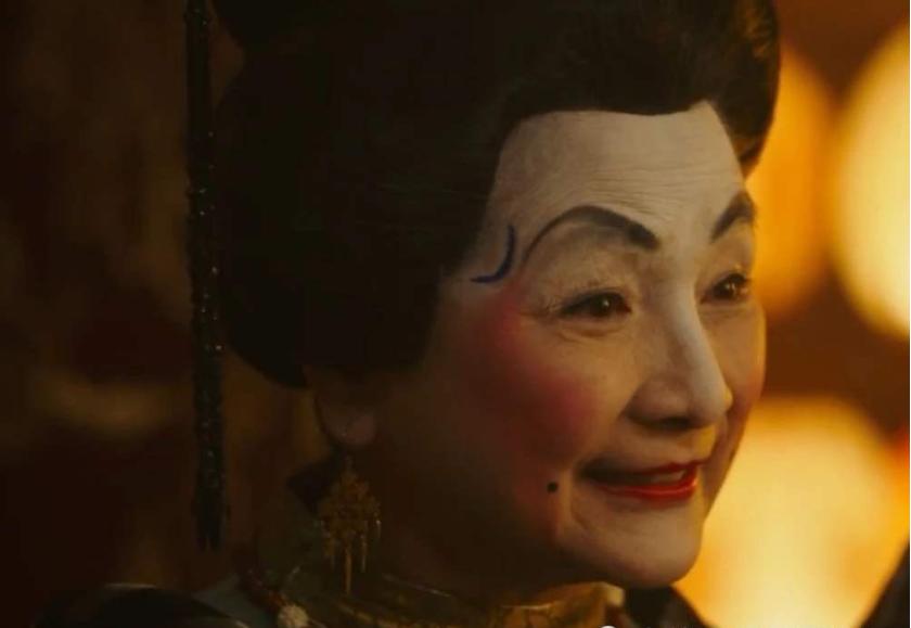 刘亦菲妆容穿搭,刘亦菲木兰妆仿妆