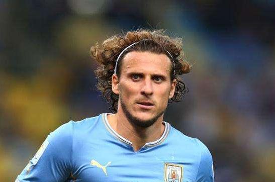 迭戈弗兰马竞时期,迭戈弗兰捧起美洲杯