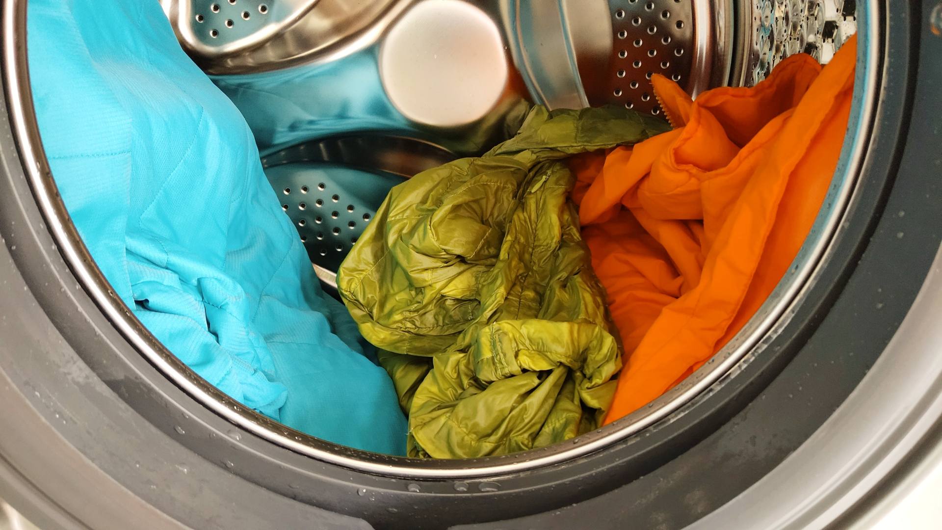 洗烘套装真的能烘干完直接穿吗,选对洗烘套装让衣物护理事半功倍