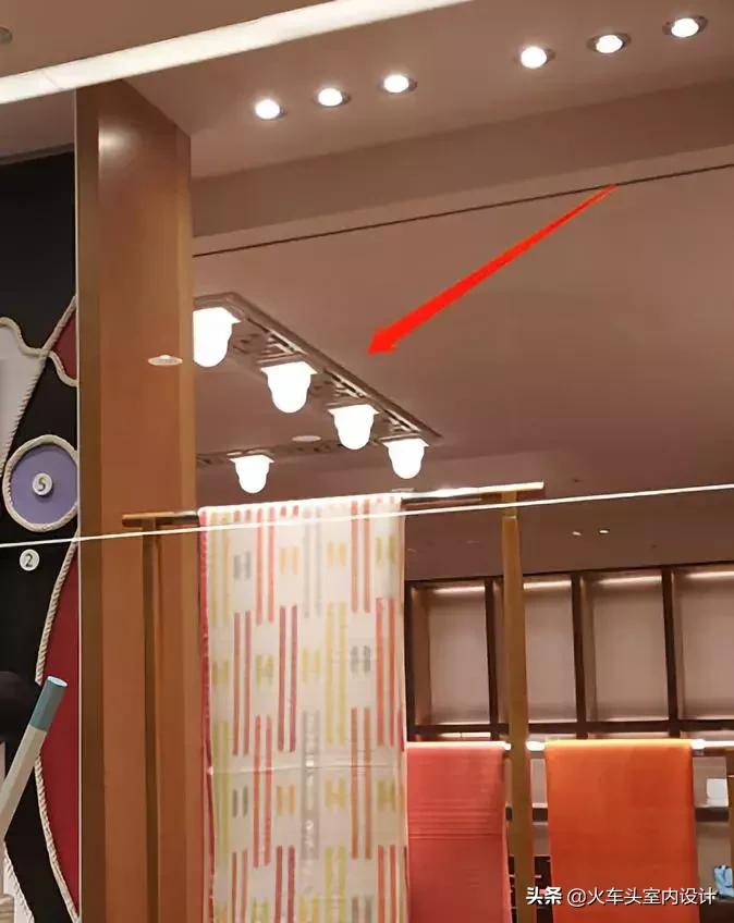 lvgucci等奢侈品门店设计,lv奢侈品店灯光设计