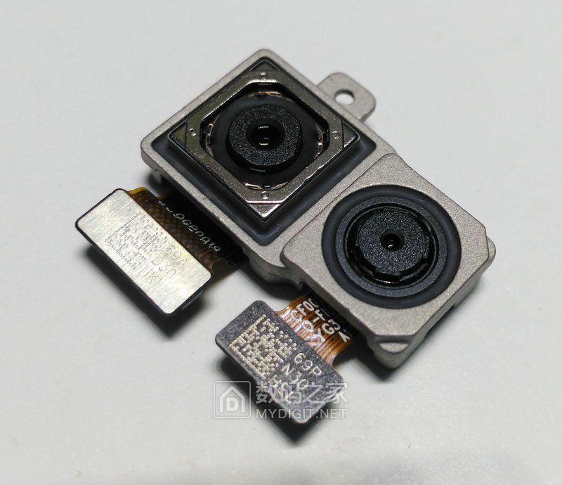 每日一拆,华为手机荣耀6x拆机