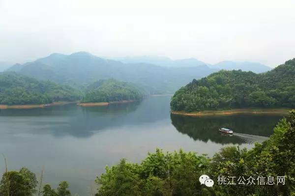 看看外国人怎样看待人生,看看外国人的中文水平