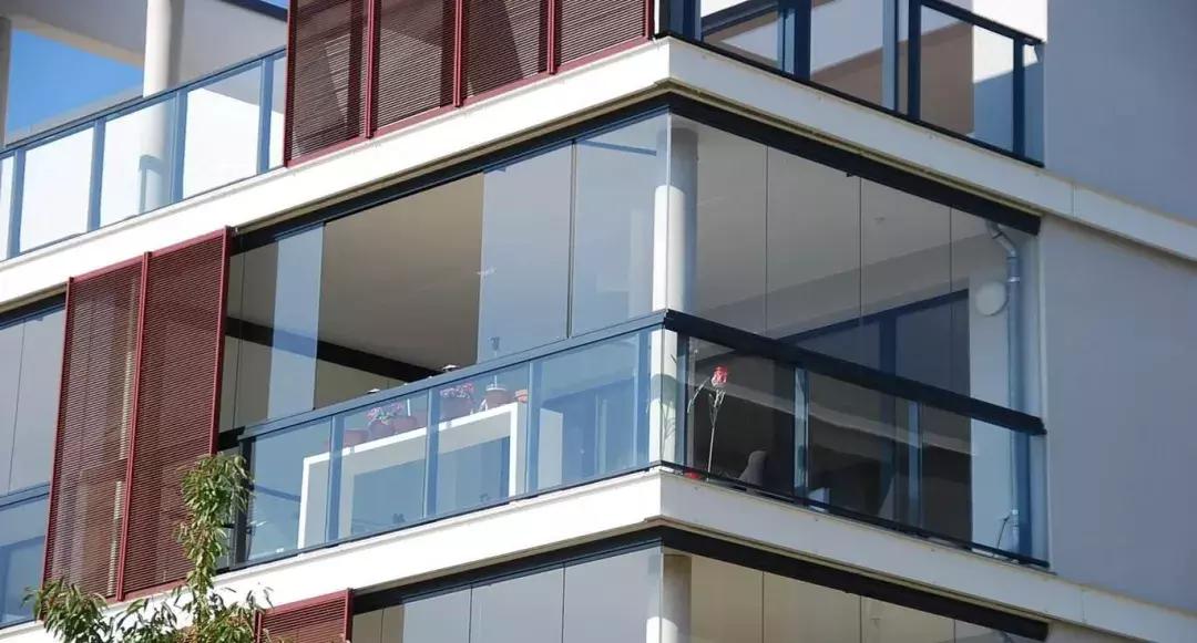 等我买房了,买房封闭阳台