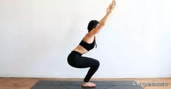 让腿部柔软的瑜伽,瑜伽瘦臀部和大腿视频教程