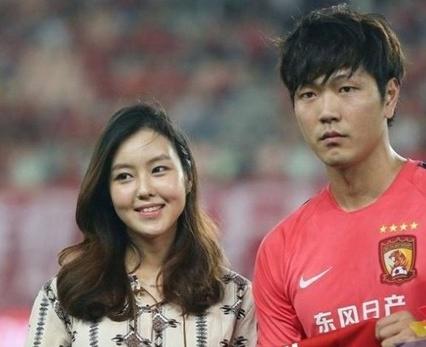 巴西足球太太团大比拼,国足太太团颜值大比拼合照