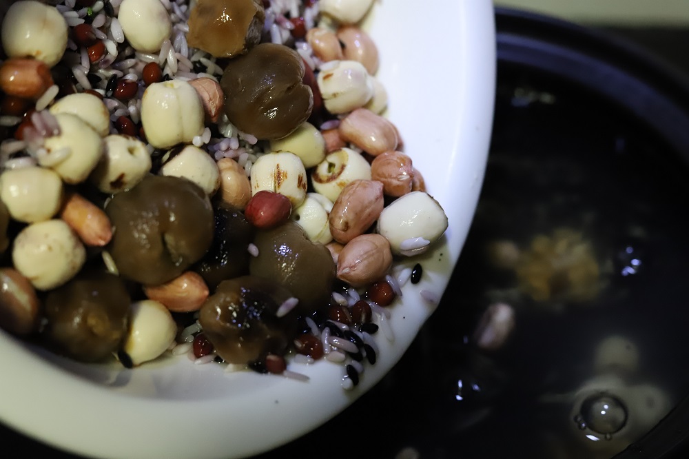 八宝粥粘锅怎么办,为什么饭店的八宝粥特别粘