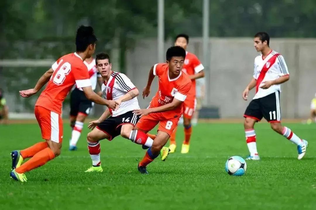 中国足球拿什么拯救你,中国足球的路在何方