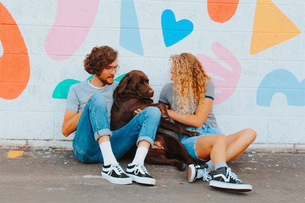 工作累了来瓶酒,工作累了快来放松一下