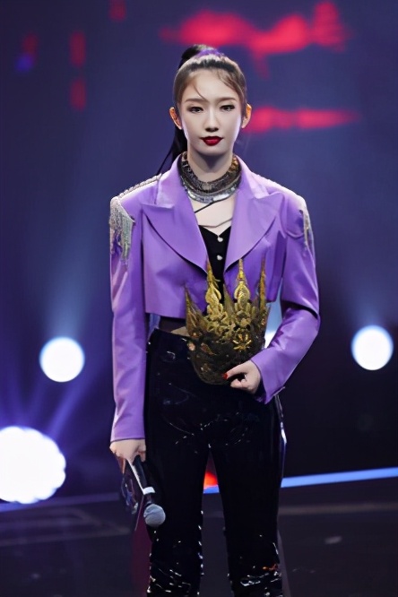 爱豆演员同台,爱豆演员跳舞