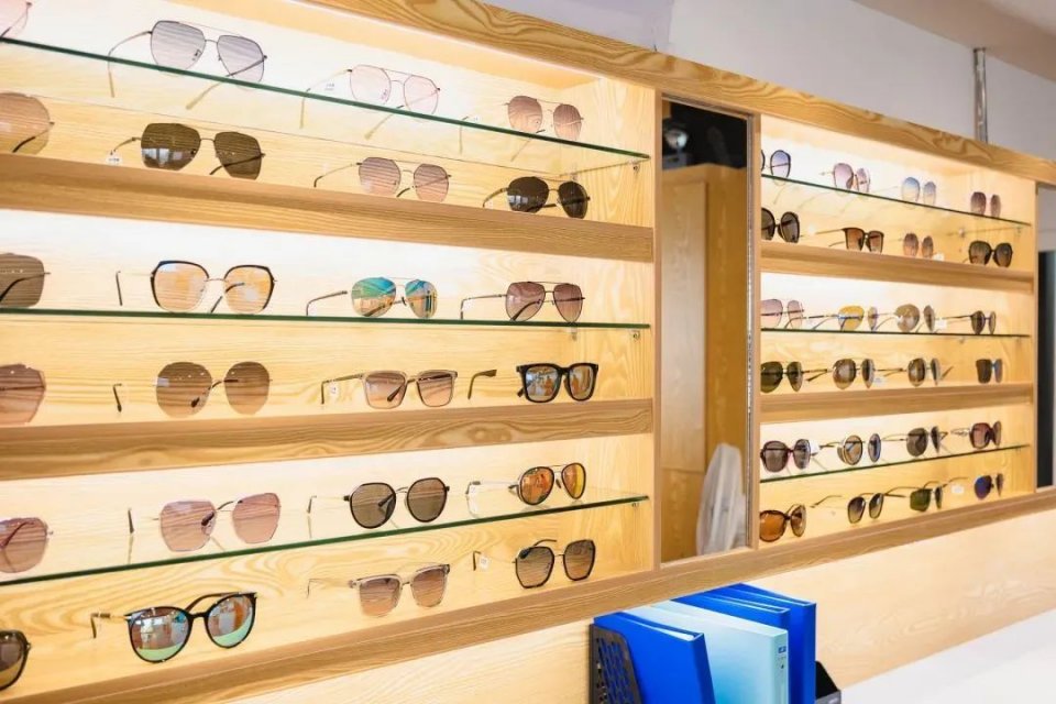 防蓝光的眼镜很便宜的值得买吗 (防蓝光眼镜推荐59元)