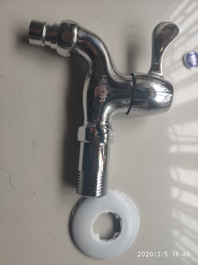 惠达卫浴带角阀吗,惠达卫浴洗脸盆水龙头