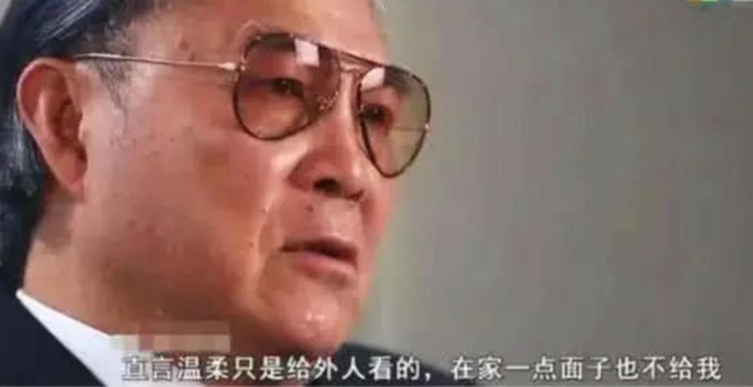 郭晶晶和霍启刚是门当户对吗,郭晶晶下嫁霍家谁说的