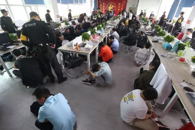 老人死了发现家里都是保健品,老人死了留一屋子保健品