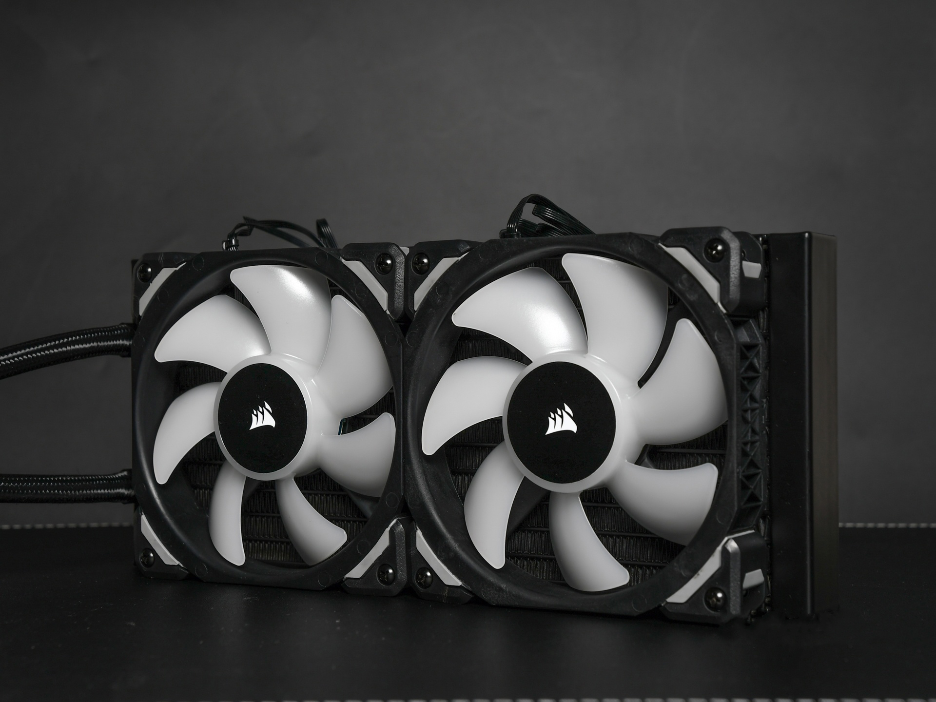 电脑开机一两个小时就自动关机了,win10电脑自动关机设置方法