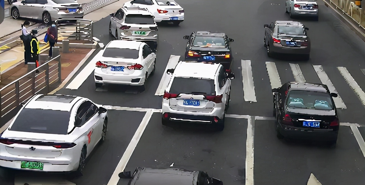 被竹叶青毒蛇咬了严重吗,小孩被竹叶青蛇咬伤