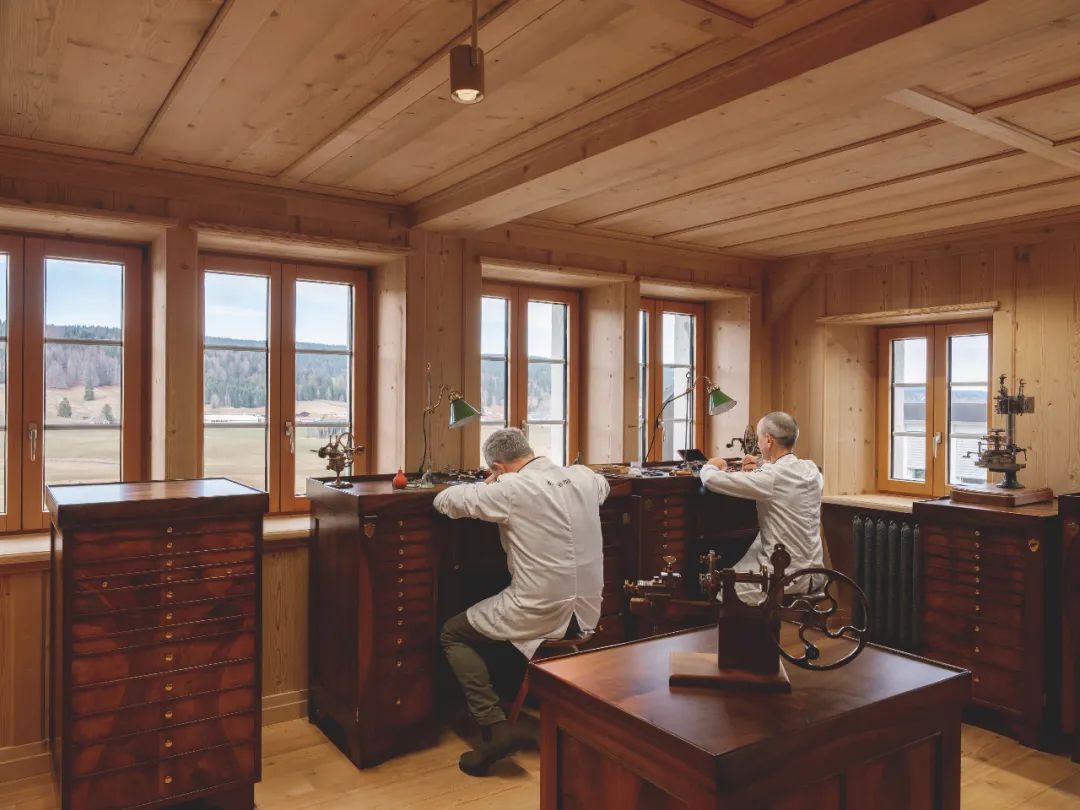 爱彼40万自动计时表,爱彼表涨价