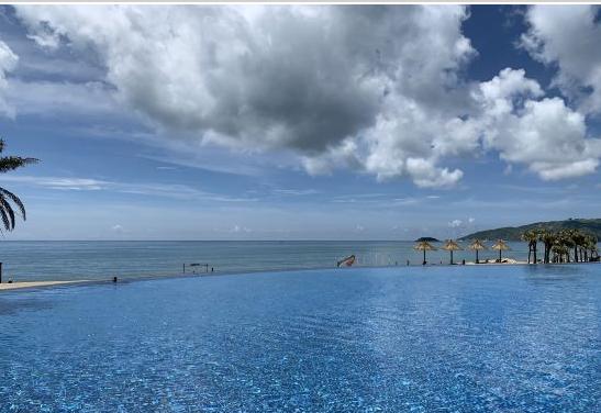 6200平泳池,1200平米小型无边泳池