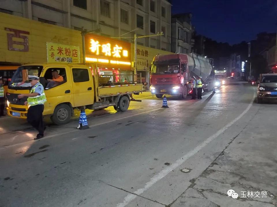 安全生产月宣传行车安全,安全生产月安全用电宣传