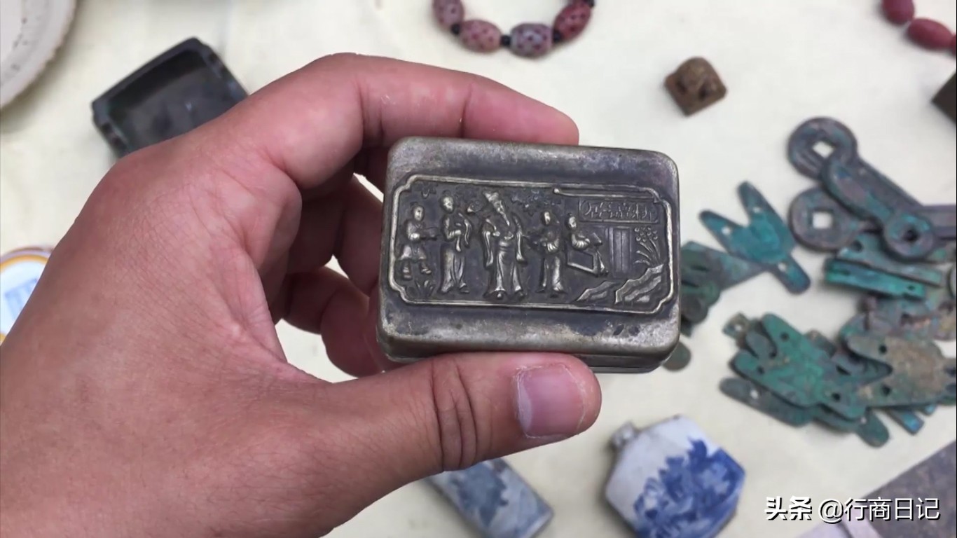 府庙古玩地摊每周日大集,每周四古玩集市