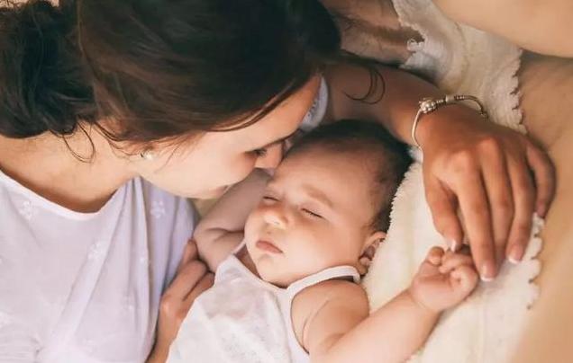 什么时候开始调整宝宝睡眠时间,宝宝最佳睡眠时间