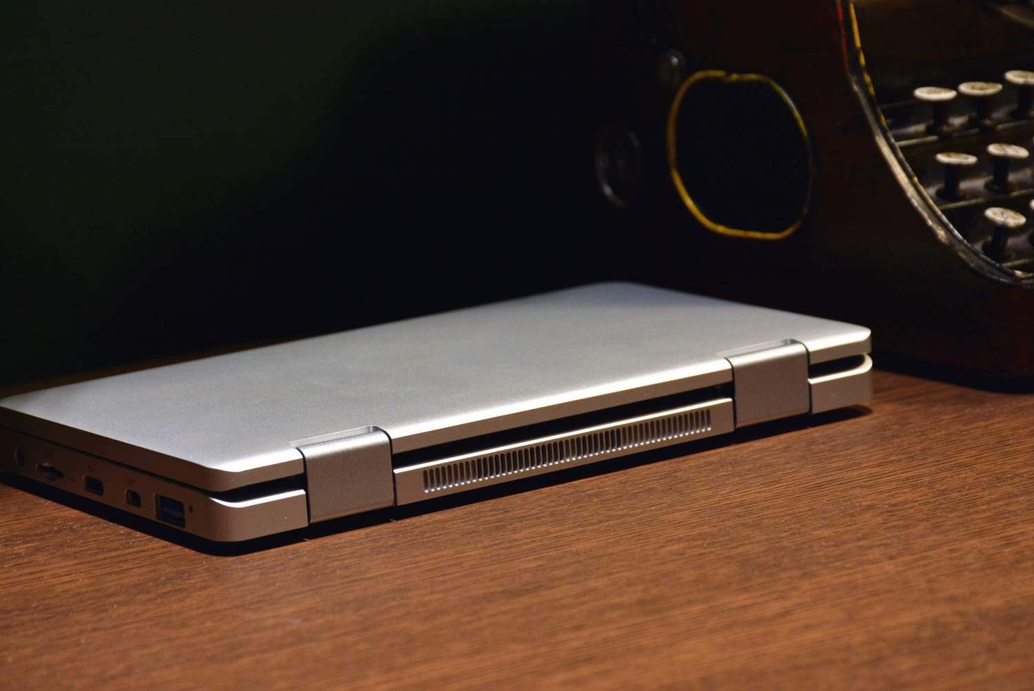 m3-8100y处理器和i56300u哪个好,m3-8100y处理器属于什么水平