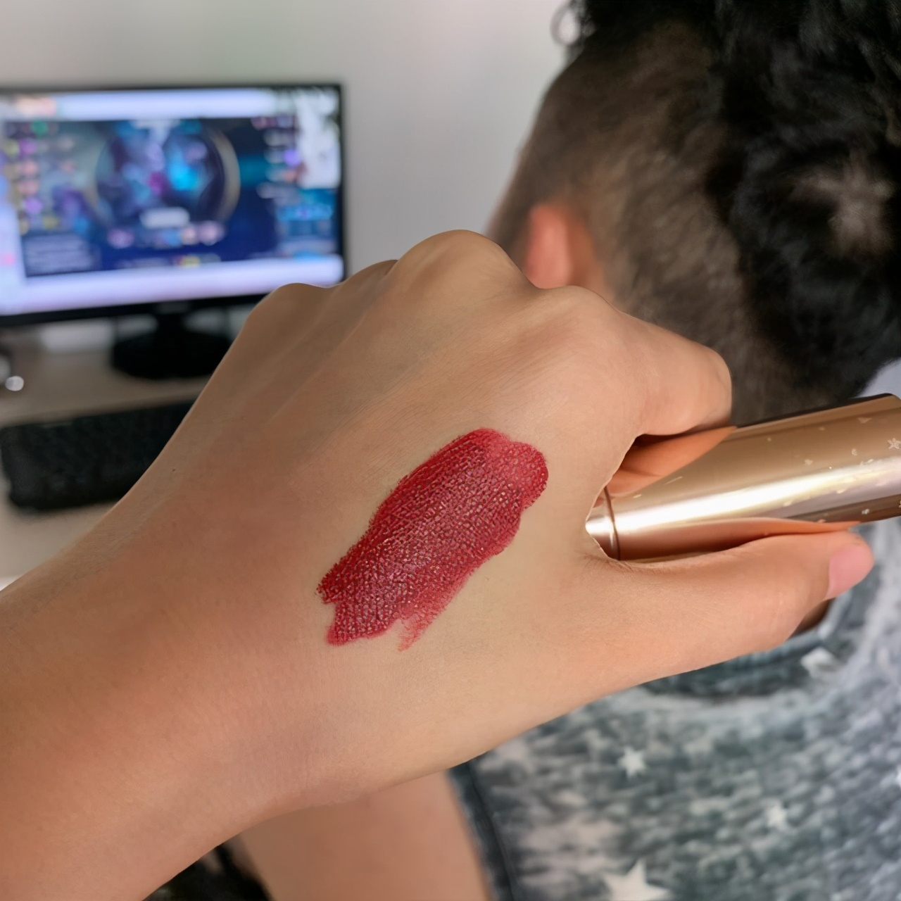 黄皮素颜夏季适合的口红平价,最近好看的口红哑光款有哪些