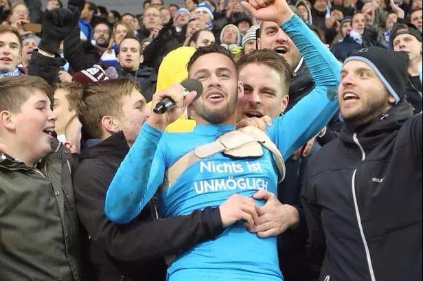 靠心脏起搏器持续足球梦想，现实版“钢铁侠”渴望执教德甲