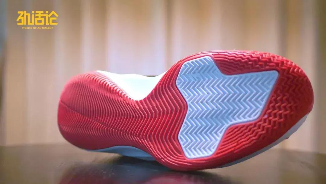 鞋如其人的意思,威少专属2代