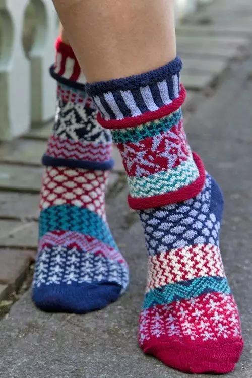 自己织的毛线袜,在家穿的毛线袜怎么织