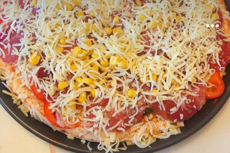 披萨皮松软还是脆的好吃,披萨皮为什么会不蓬松